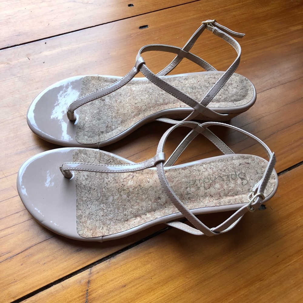 Splendid nude sandals